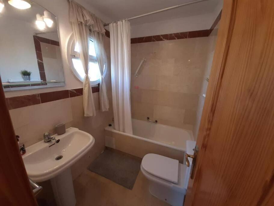 3 Bedroom Home With Amazing Views & Outdoor Spaces Manilva Zewnętrze zdjęcie