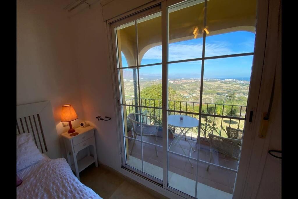3 Bedroom Home With Amazing Views & Outdoor Spaces Manilva Zewnętrze zdjęcie