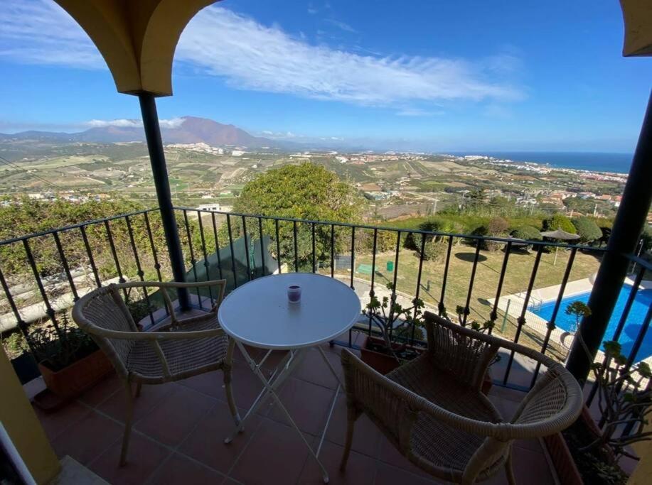 3 Bedroom Home With Amazing Views & Outdoor Spaces Manilva Zewnętrze zdjęcie